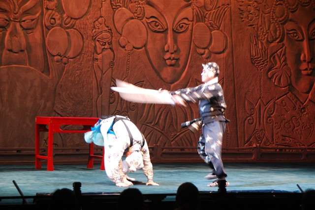 Ciudad Prohibida, Ópera de Beijing y Una Olla Estúpida - China milenaria (18)